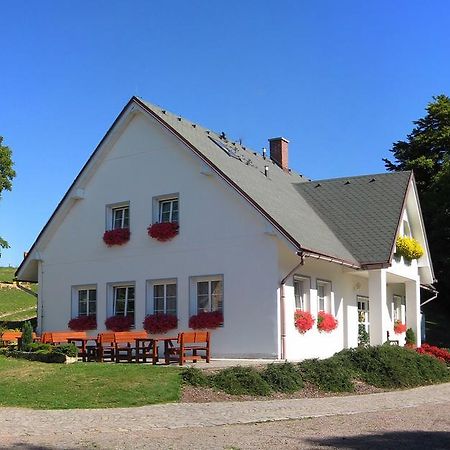 Selsky Dvur 1 Hotel Police nad Metuji Bagian luar foto